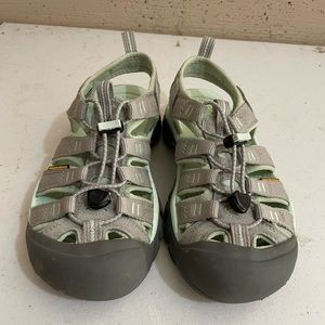 Woman’s keen sandals